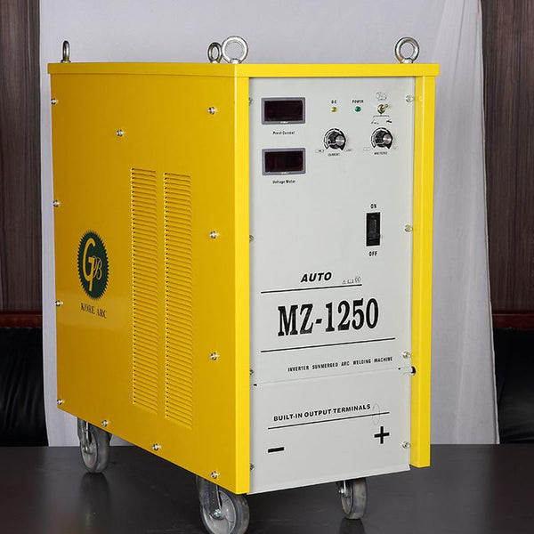 GB MZ-1250 AMPS SAW WELDING MACHINE